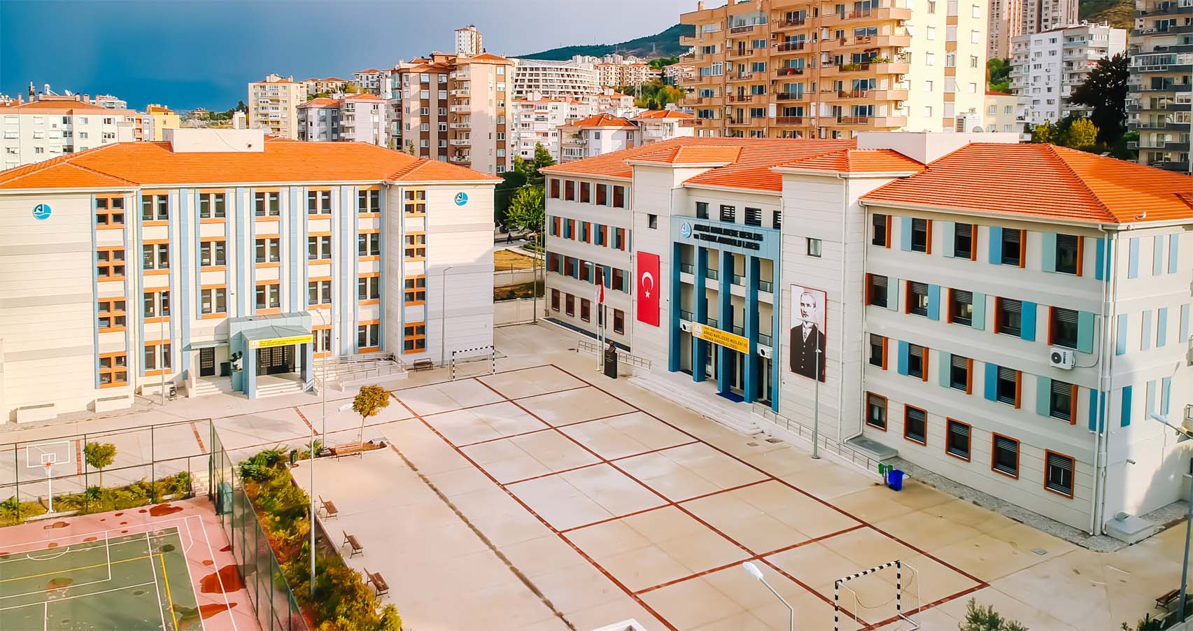 Narlıdere Mes. ve Tek. And. Lisesi